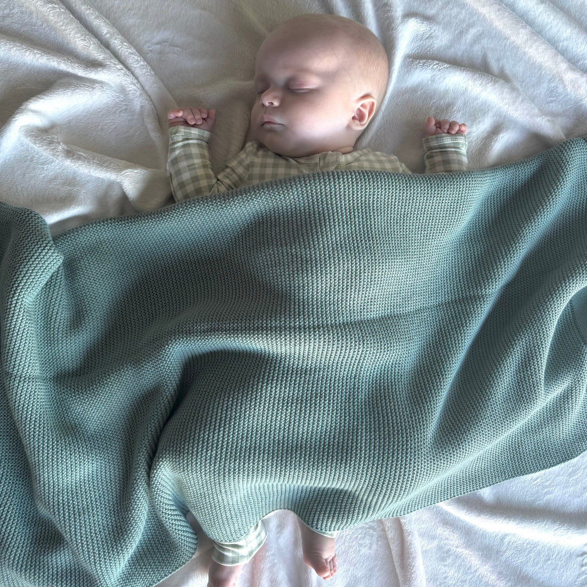 Classic Knit Blankie - Sage